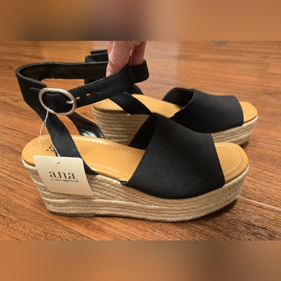 a.n.a Shoes - A.n.a Laskie Black 3in Wedge Heel Sandal Size 7.5 Womens